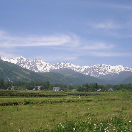 Alpine Wind Bed & Breakfast Hakuba Exterior photo